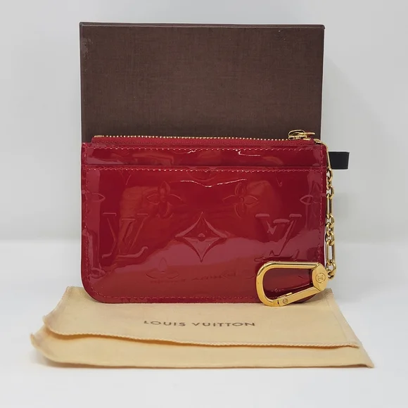 LOUIS VUITTON Monogram Vernis Patent Leather Key Cles Wallet - Picture 3 of 11